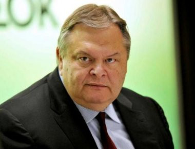 Βενιζέλος: Η «καθαρή έξοδος» είναι «καθαρή είσοδος» στο τέταρτο μνημόνιο